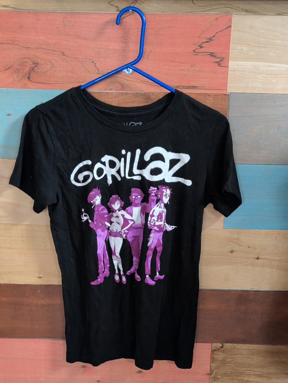 Gorillaz Black Short-Sleeve Graphic Tee with Purple Band Illustration
